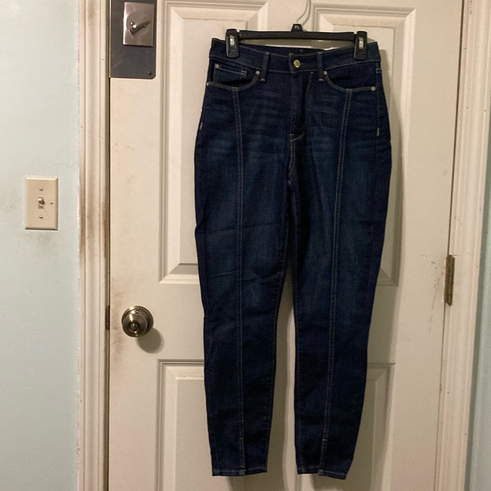 Signature Levi Strauss High Rise Skinny Jean With Stretch Sz 8.